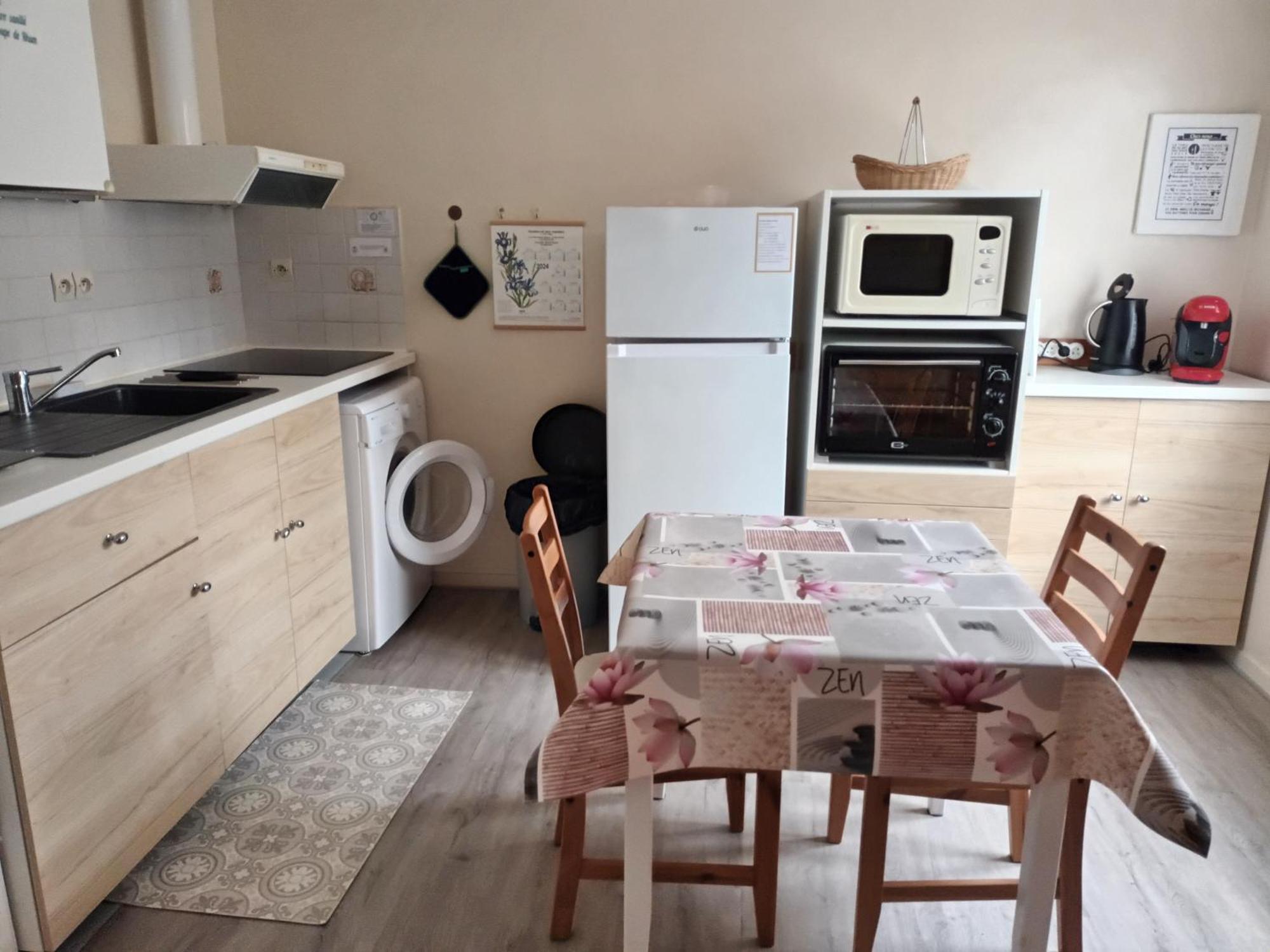 chez patrick et dany Apartman Jonzac Kültér fotó